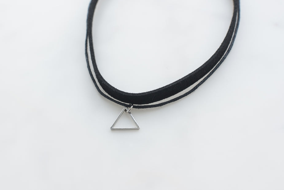 Choker with Triangle Company 123